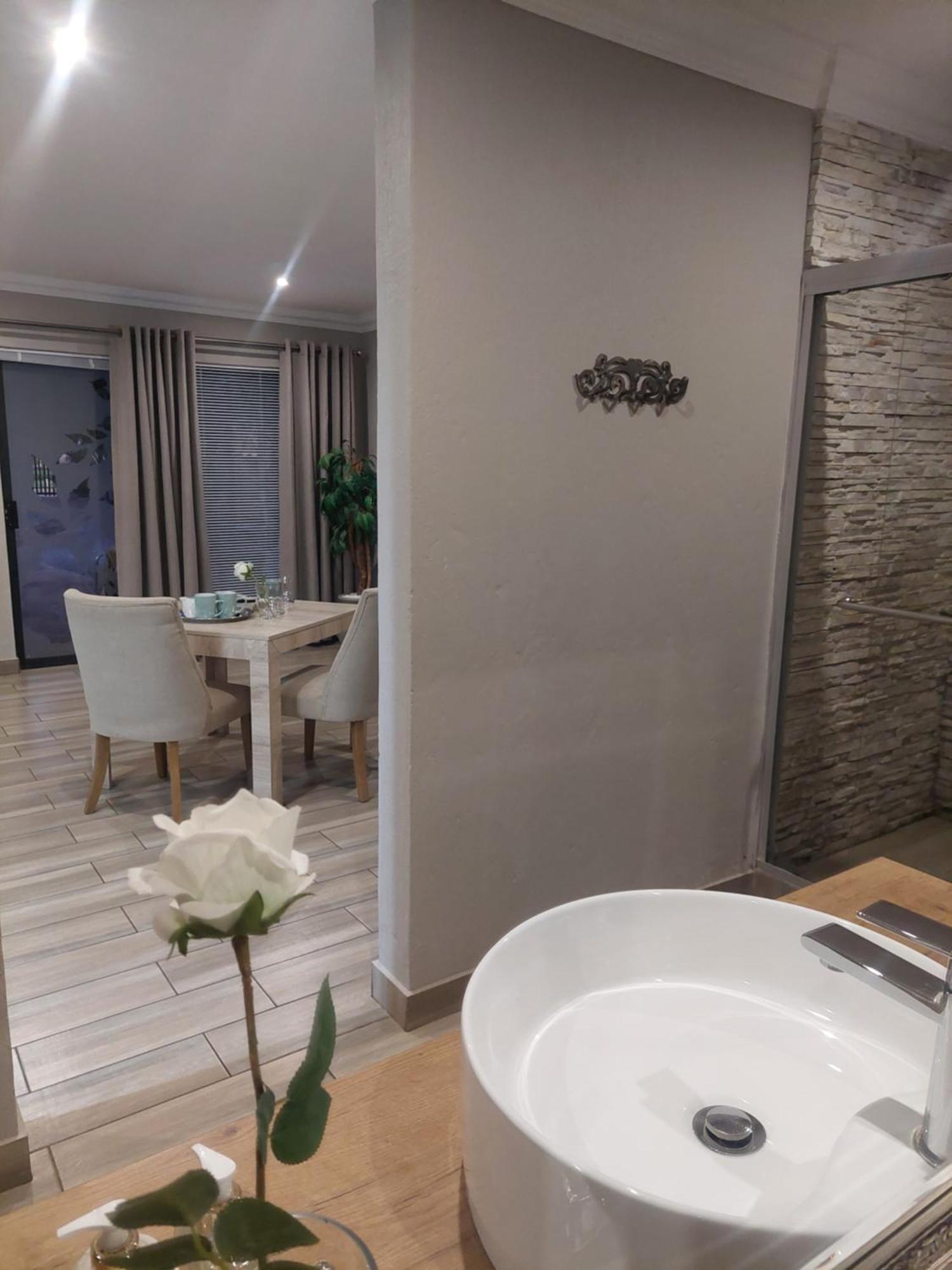 Bed and Breakfast Bella Rosa Potchefstroom Zewnętrze zdjęcie